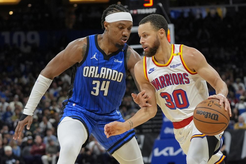 崭露头角 崭露头角