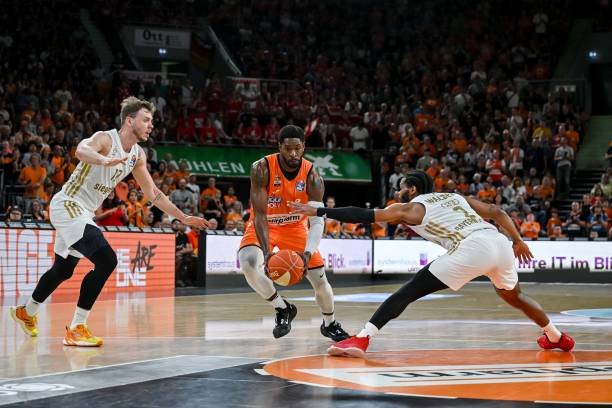 成功扭转了 成功扭转了